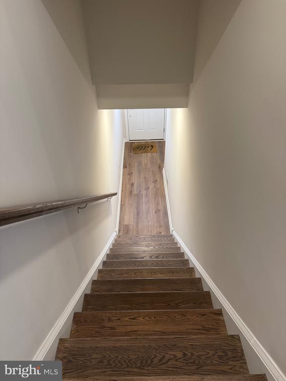 Building Photo - 83 Four Leaf Dr