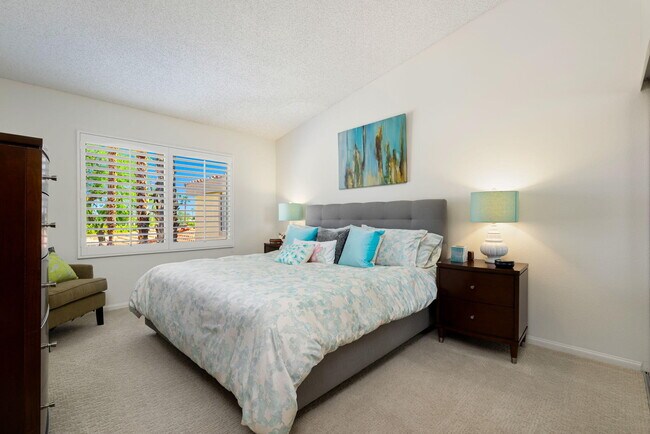 Building Photo - 55553 Winged Foot