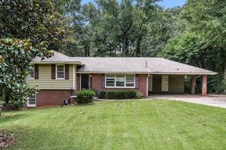 Building Photo - 2937 Thompson Cir