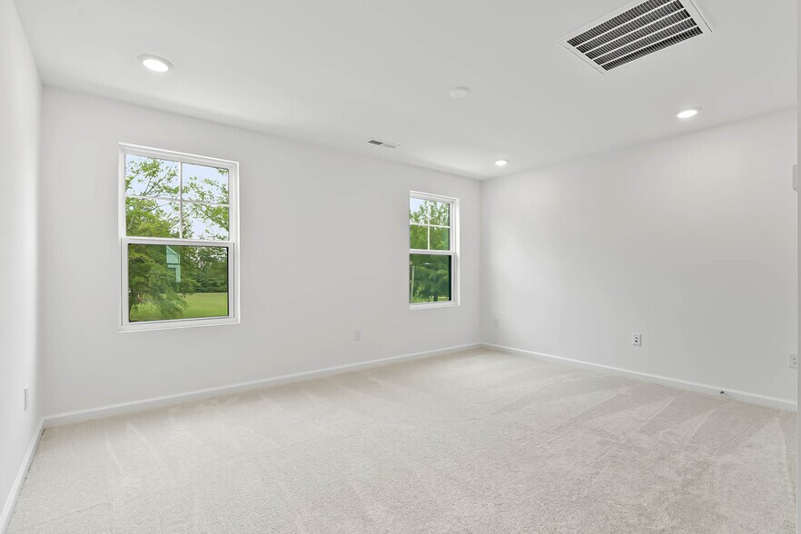Building Photo - 1532 Crescent Townes Way