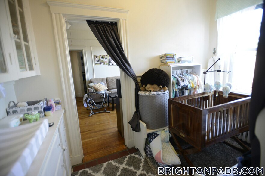 Building Photo - 66 Chiswick Rd