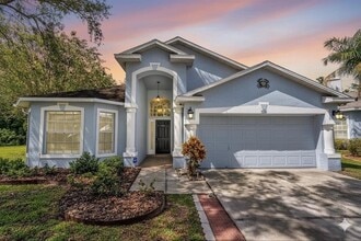 Building Photo - 3201 Saturn Ct