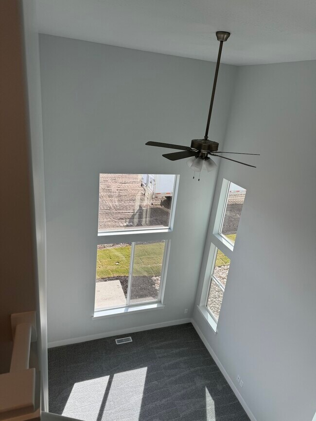 Building Photo - 3757 Big Horn Dr