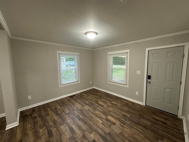 Building Photo - 416 Airline Ext