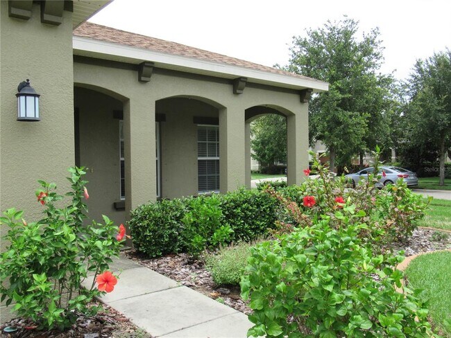 Building Photo - 2822 Maple Brook Loop