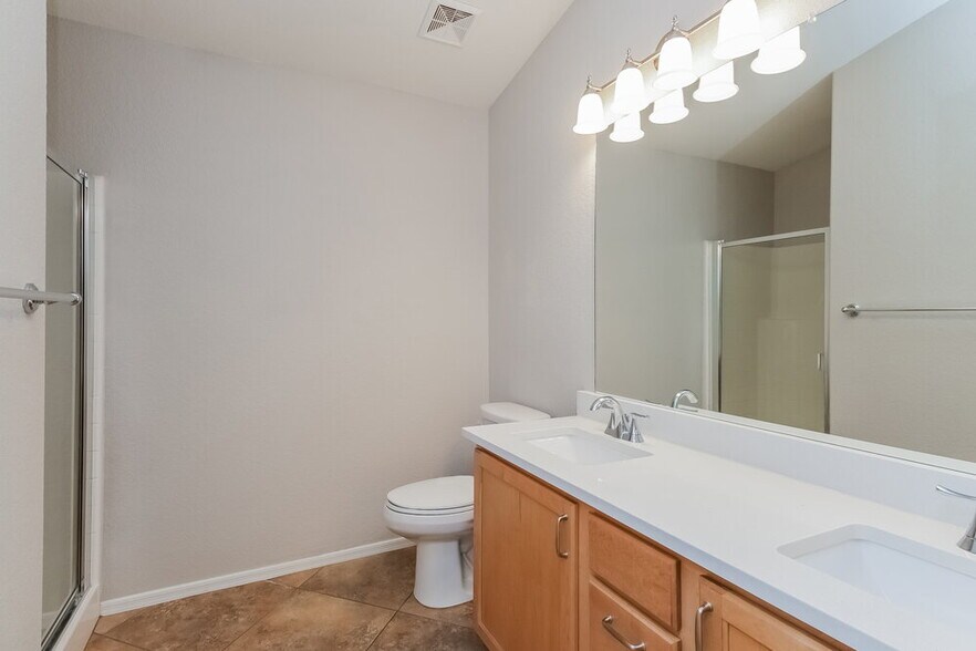 Building Photo - 7705 E Caballero St