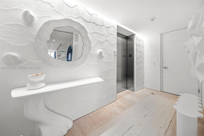 Building Photo - 9111 Collins Ave