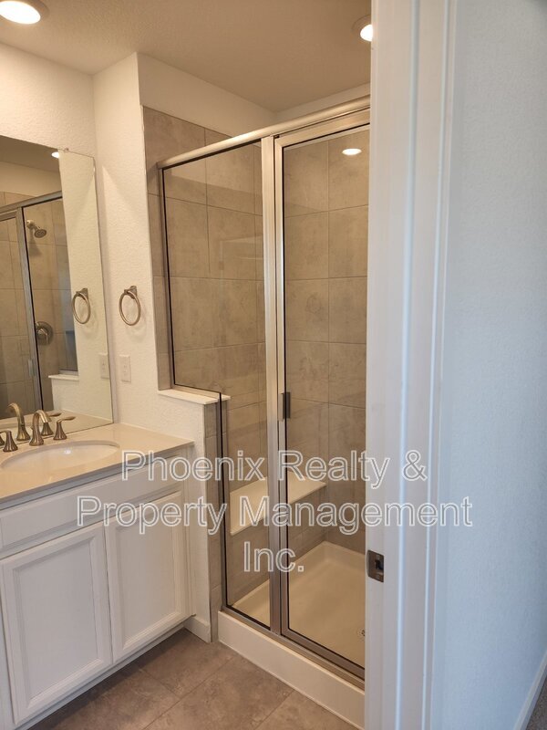 Building Photo - 630 Greenville