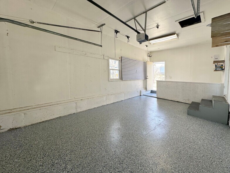 Building Photo - 1119 N Atherton Rd