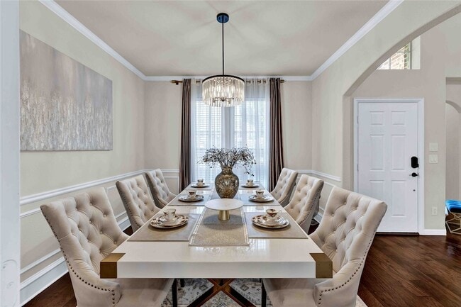 Building Photo - 7305 Oak Leaf Dr