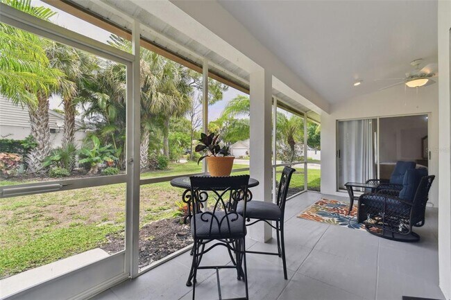 Building Photo - 4327 Murfield Dr E