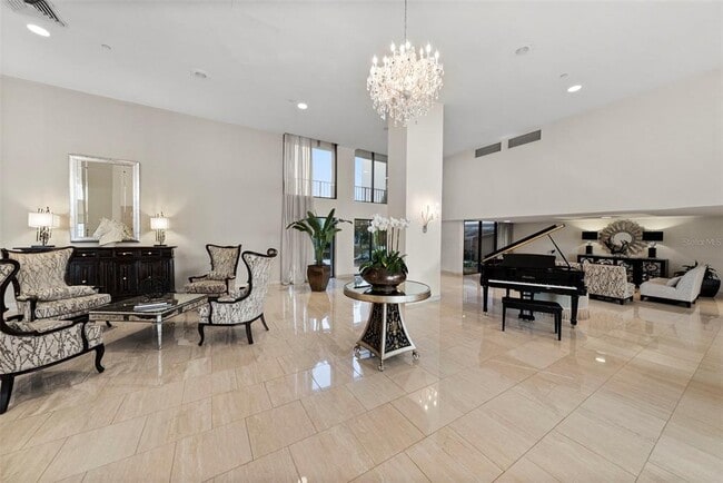 Building Photo - 3301 Bayshore Blvd