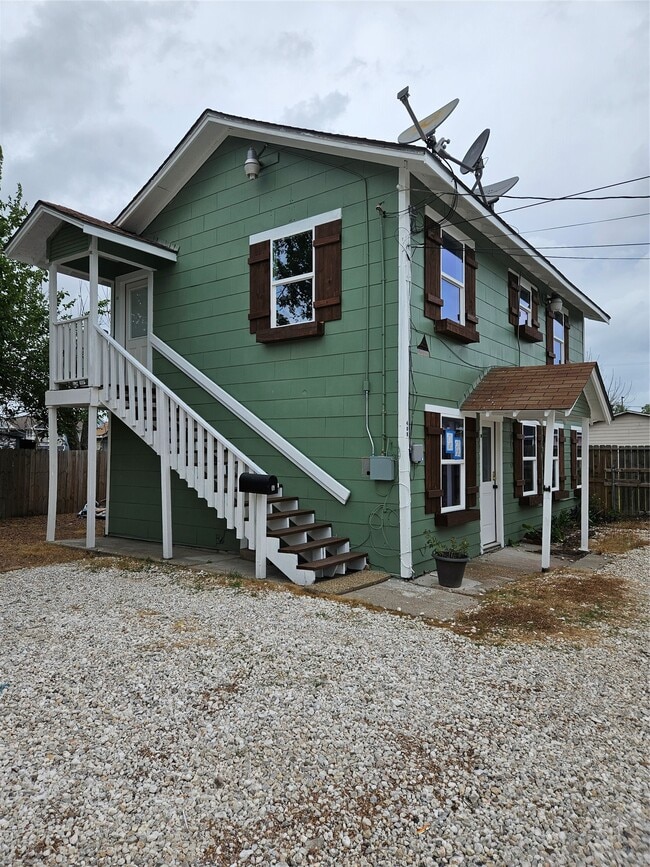 Building Photo - 408 Randall St