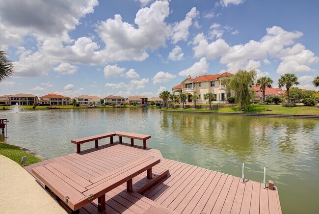 Building Photo - 18422 Windsor Lakes Dr