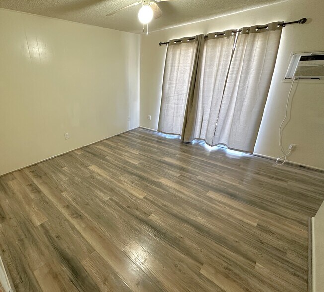 Building Photo - 33080 Jamieson St