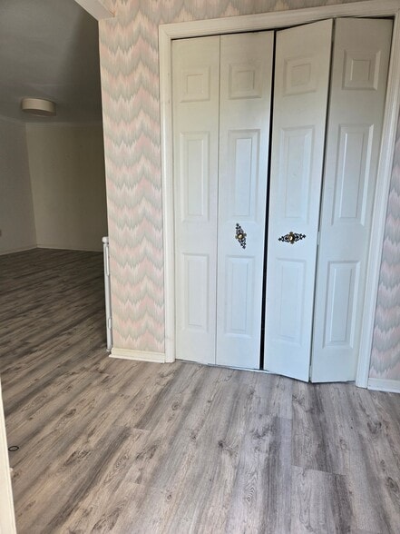 Building Photo - 4529 King Edward Ct