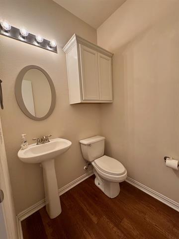 Building Photo - 7228 Mediterranean Dr
