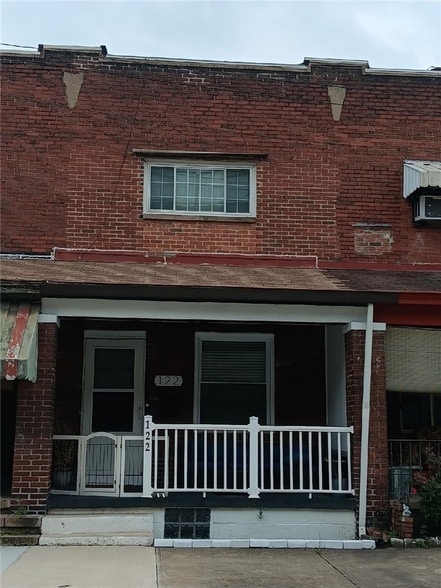 Building Photo - 122 Pattison Ave