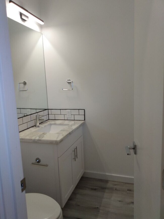 Building Photo - Beautiful 2 Bed/2 Bath Apartment in Edmond...