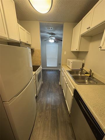 Building Photo - 4502 Gaston Ave