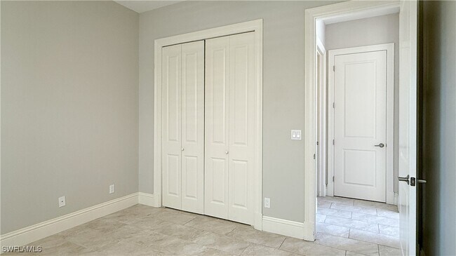 Building Photo - 6184 Whitaker Rd