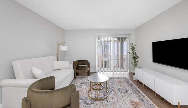 Building Photo - 4307 W Kennedy Blvd