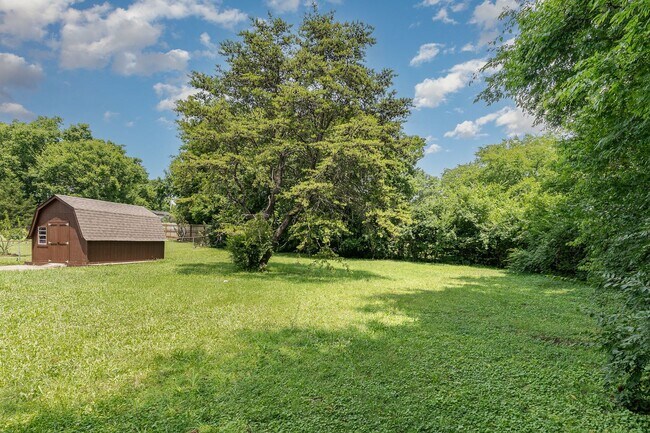Building Photo - Lovely 3 Bedroom in Parkview Estates!