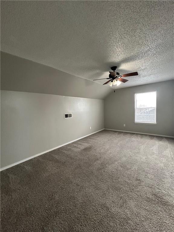 Building Photo - 3403 SW Victoria Pl