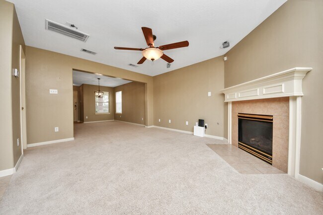 Building Photo - 4006 Wimberley Hollow Ln