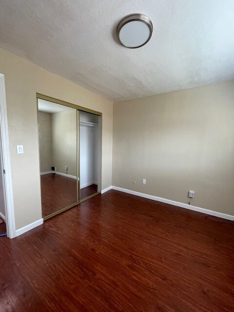 Building Photo - 2754 79th Ave