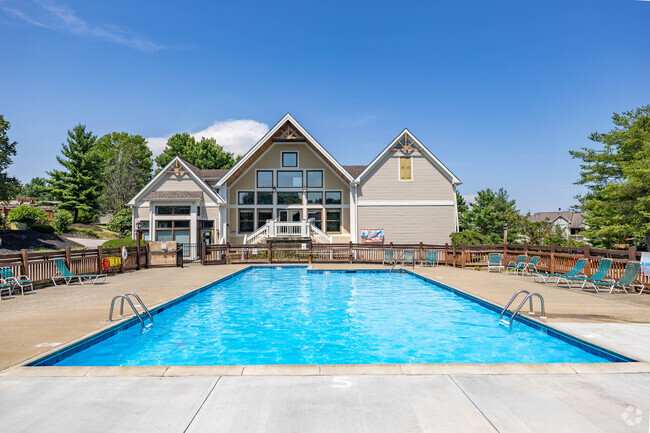 Building Photo - The Crossings of Oakbrook