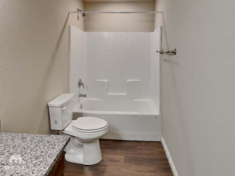 Building Photo - 786 Rolling Terrace Cir