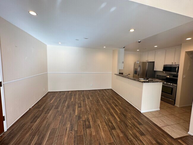 Building Photo - 18645 Hatteras St