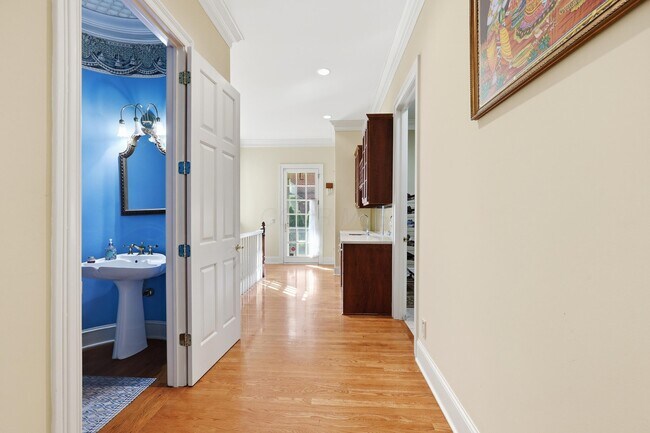 Building Photo - 7410 Ratchford Ct