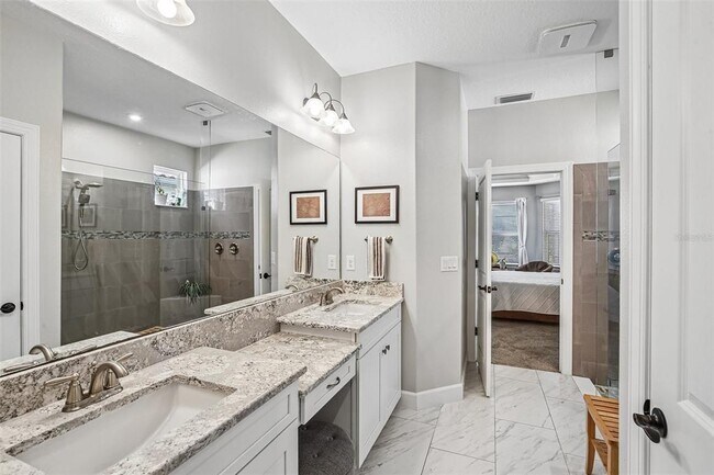Building Photo - 10834 Calluna Dr