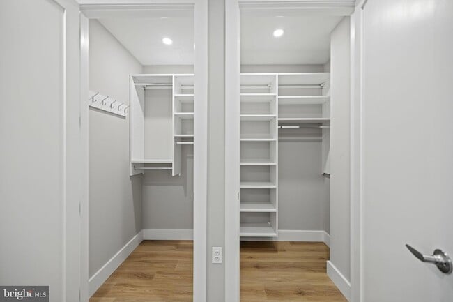 Building Photo - 801 N Fairfax St