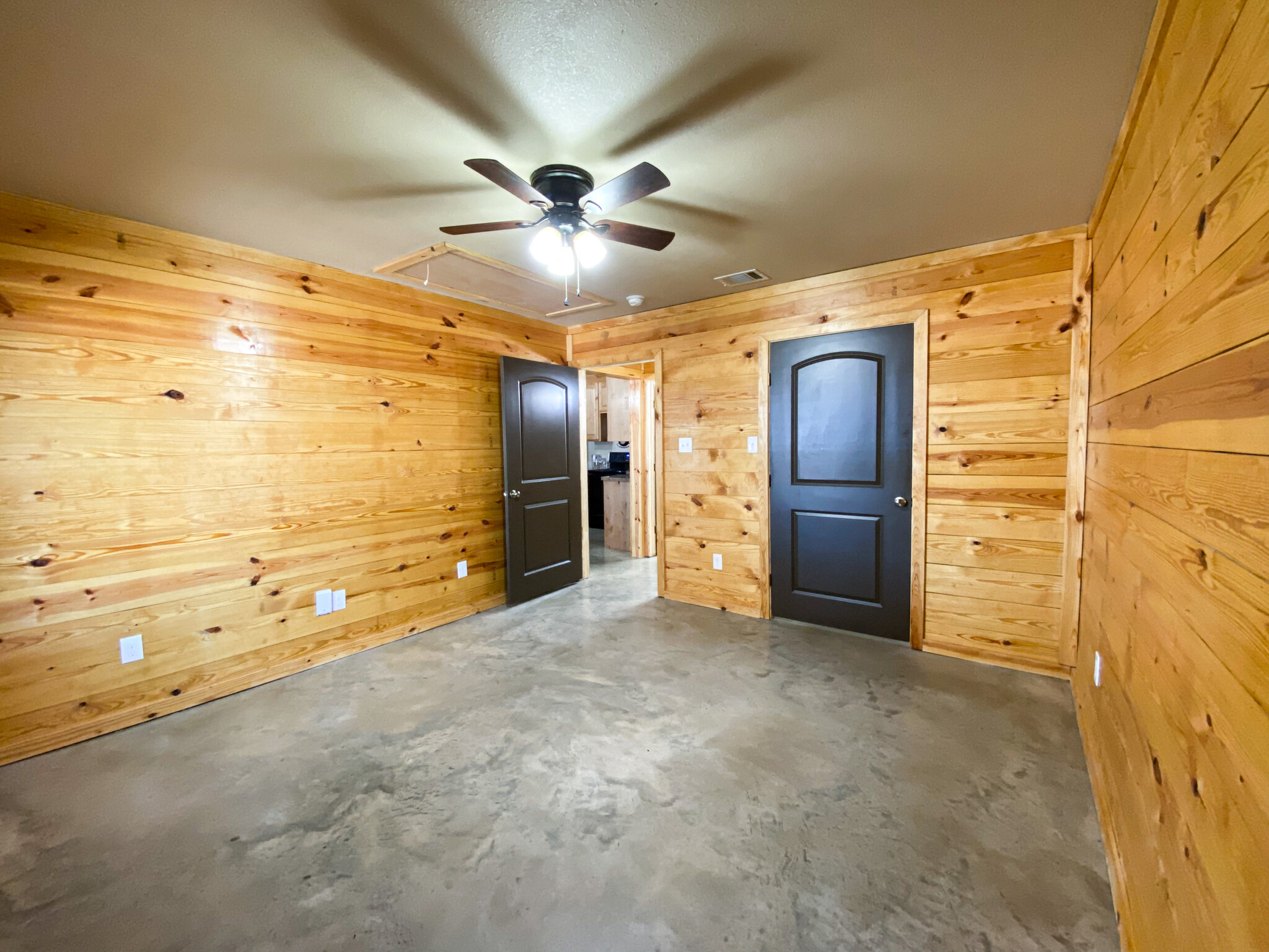 Building Photo - 1517 County Road 706