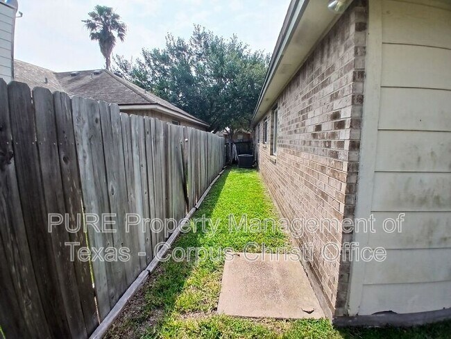 Building Photo - 7609 Cold Springs Dr