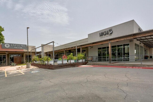 Building Photo - 7801 Shoal Creek Blvd