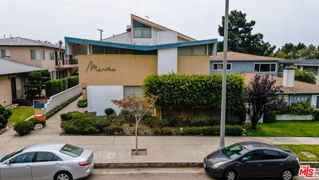 Building Photo - 7838 W Manchester Ave