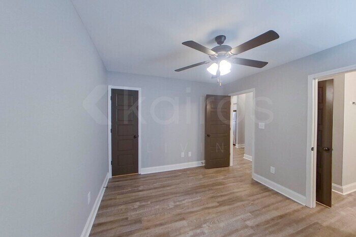 Building Photo - 137 Allentown Wy