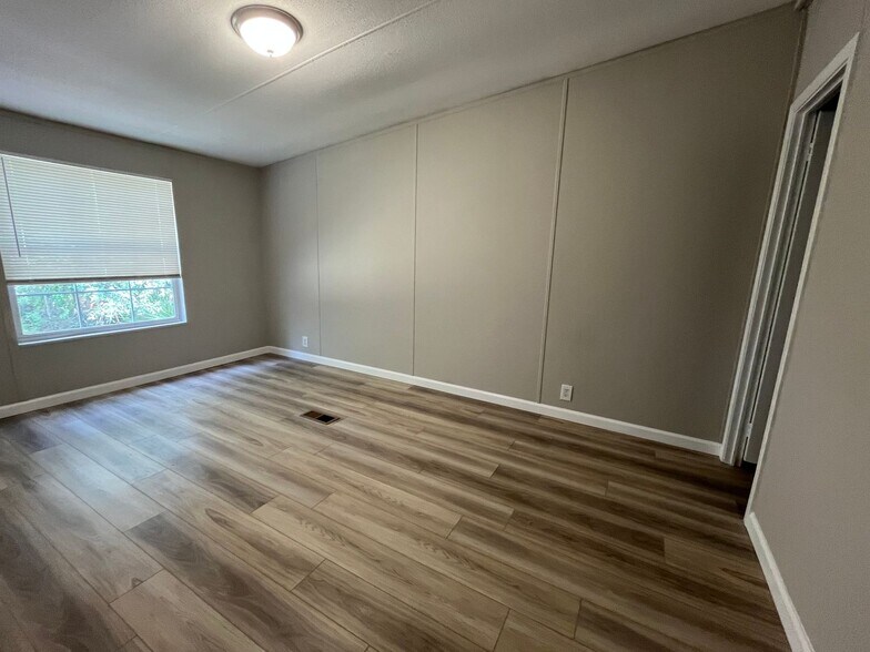 Building Photo - 2518 Courthouse Rd