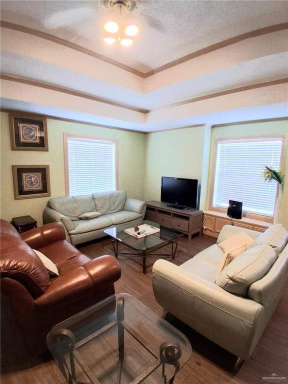 Building Photo - 800 Colorado Ct