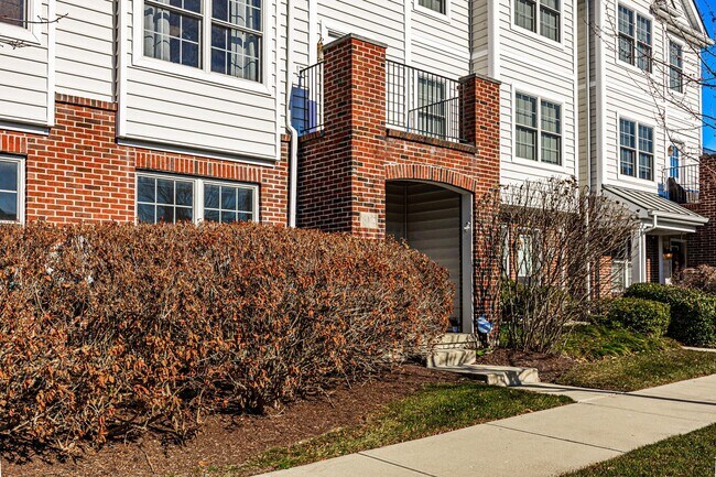 Building Photo - 6012 Turnwood Dr