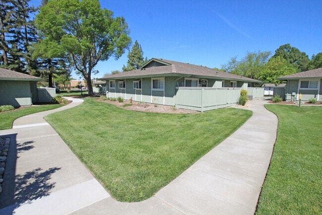 Floorplan - Cottages on 5th