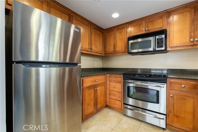 Building Photo - 1023 Southwood Dr