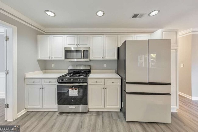 Building Photo - 4804 Thicket Path NW