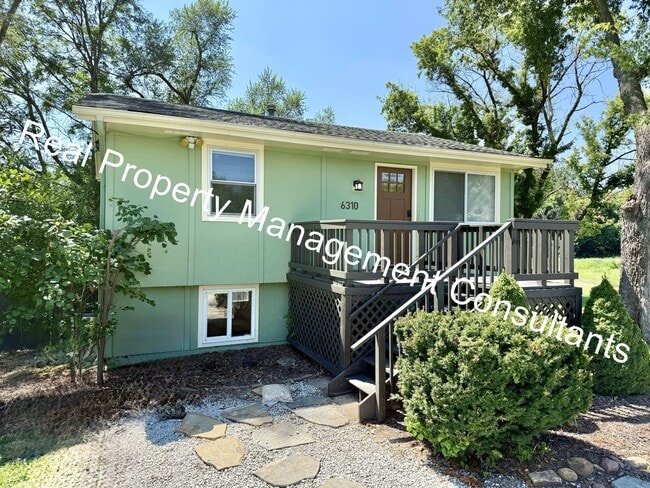 Primary Photo - Charming Home in a Country Setting