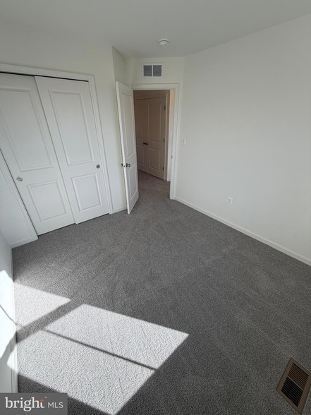 Building Photo - 2609 Grey Wolf Ln