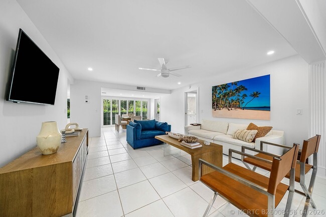 Building Photo - 4249 N Quail Ridge Dr